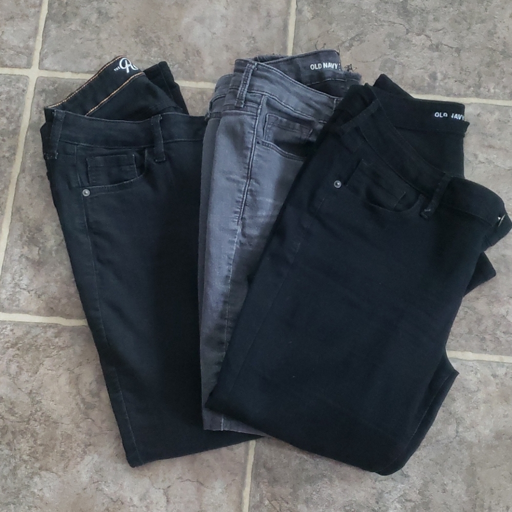 Lot of 3 Old Navy jeans